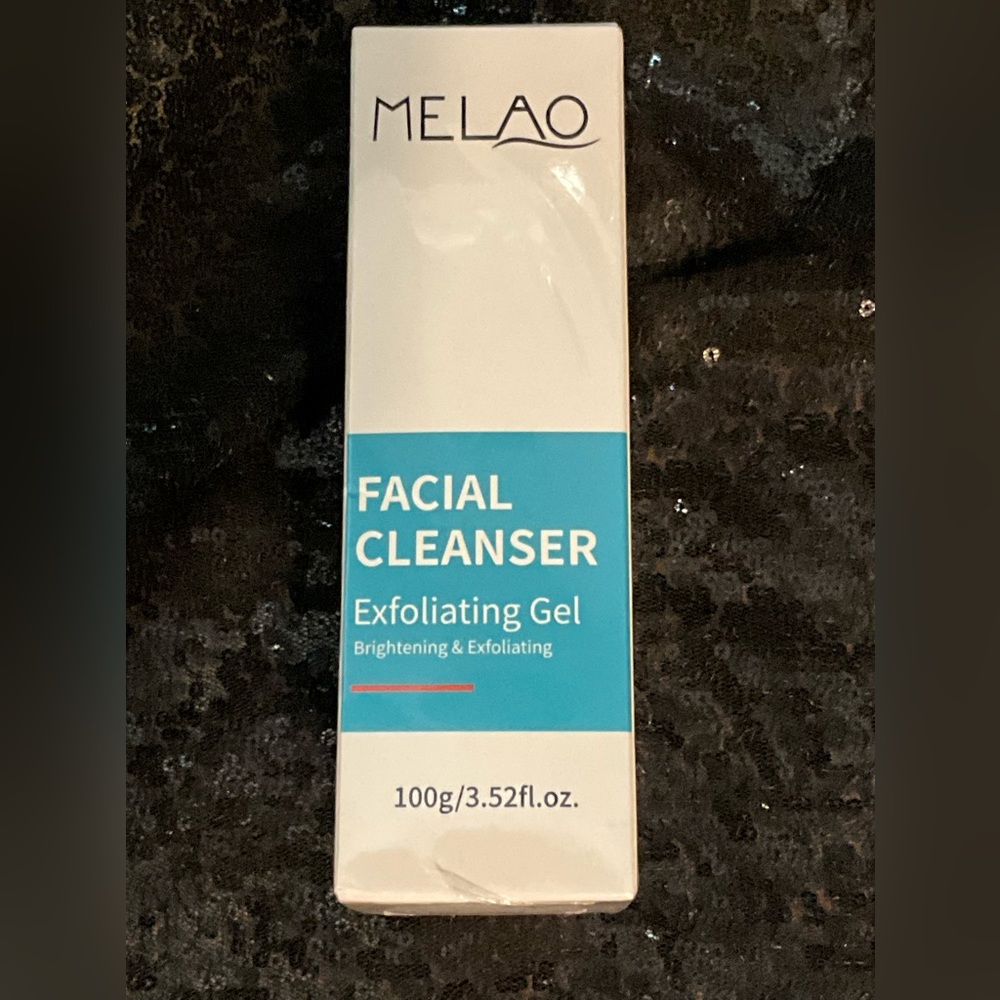 Melao facial cleanser